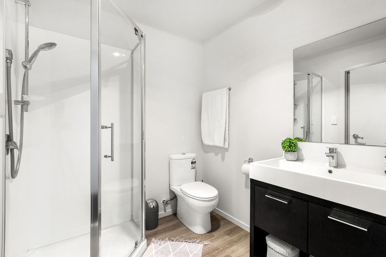 Photo of property in 100u5 Knighton Road, Hillcrest, Hamilton, 3216