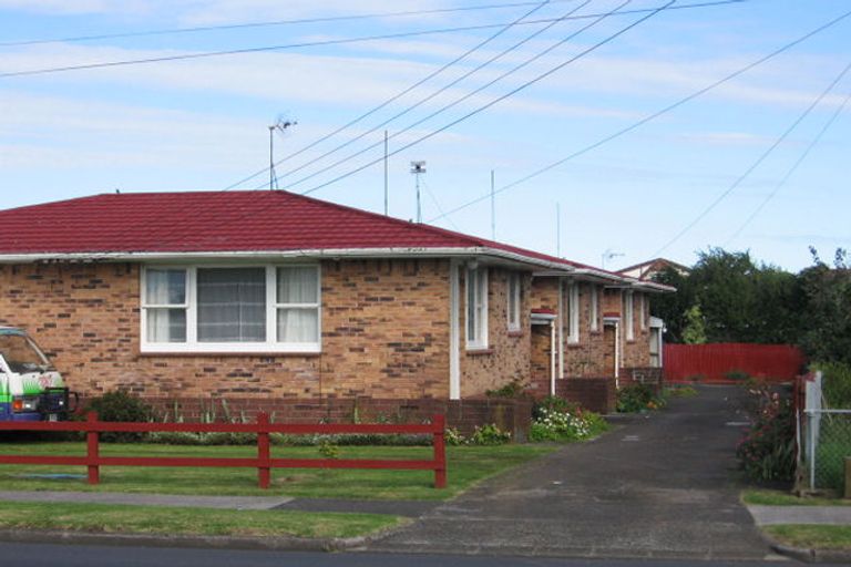 Photo of property in 1/87 Carruth Road, Papatoetoe, Auckland, 2025