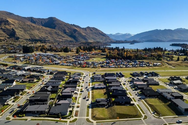 Photo of property in 54 Avalon Station Drive, Wanaka, 9305