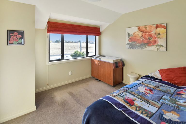 Photo of property in 5 Penstock Place, Twizel, 7901