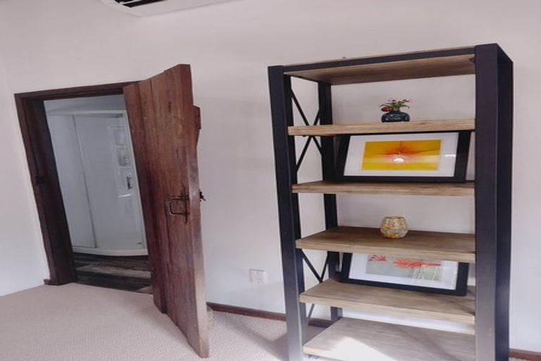 Photo of property in 19 Torwood Road, Khandallah, Wellington, 6035