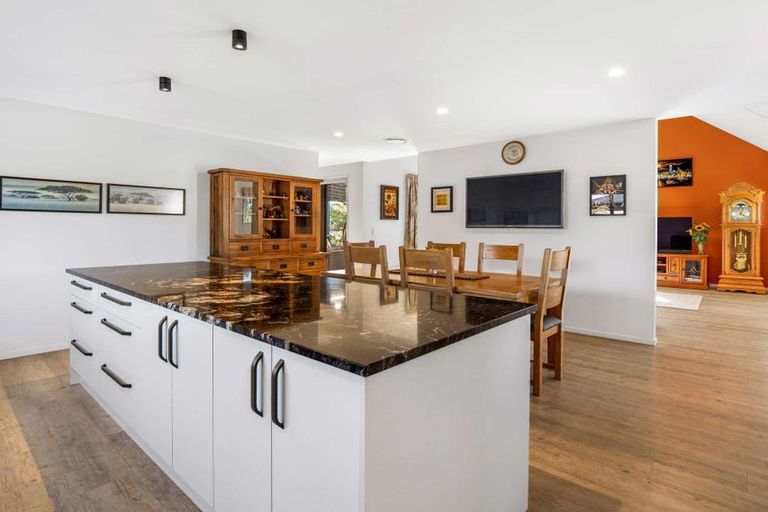 Photo of property in 2 Hungerford Drive, Rolleston, 7615