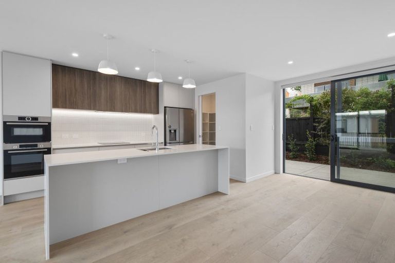 Photo of property in 19 Memorial Way, Tauranga, 3110