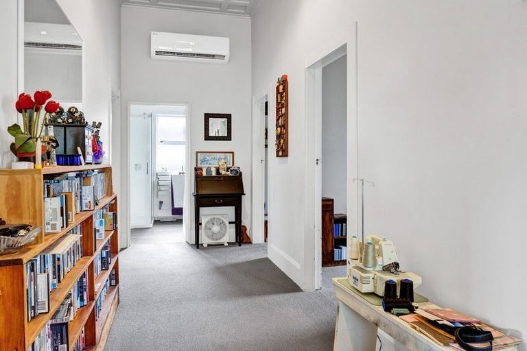 Photo of property in 39 Victoria Street, Hawera, 4610