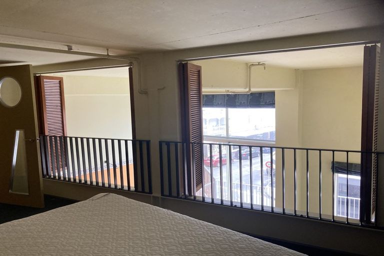 Photo of property in Qba Apartments, 1a/51 Webb Street, Mount Cook, Wellington, 6011
