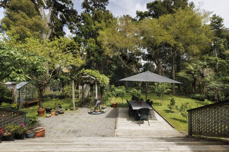 Photo of property in 39a Chatsworth Road, Silverstream, Upper Hutt, 5019