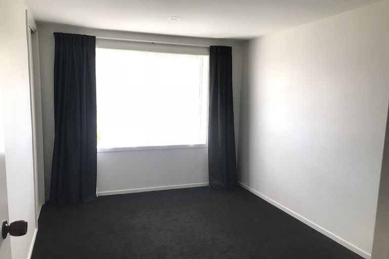 Photo of property in 145 Grahams Road, Burnside, Christchurch, 8053