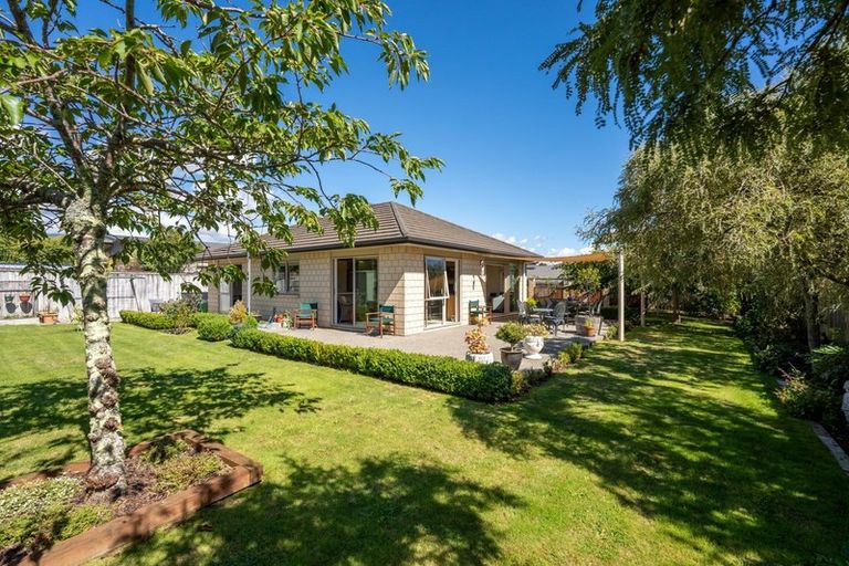 Photo of property in 10 Ludlam Way, Otaki, 5512