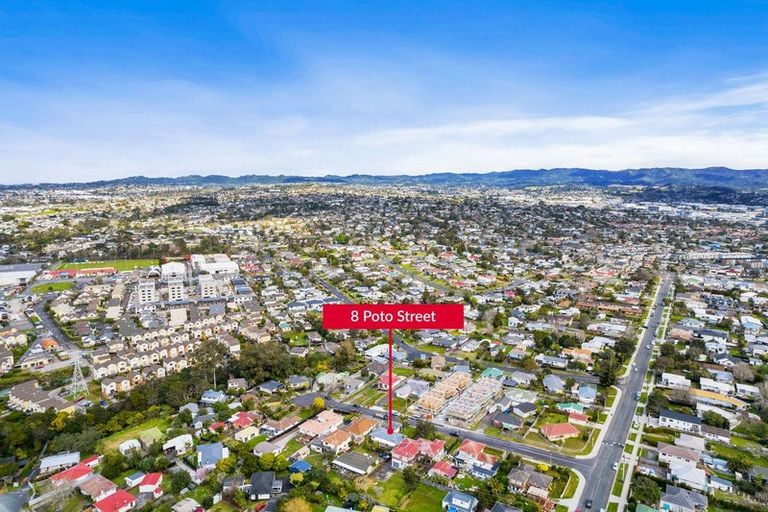 Photo of property in 8 Poto Street, Te Atatu South, Auckland, 0610