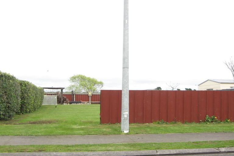 Photo of property in 9 Tauranga Place, Waitara, 4320