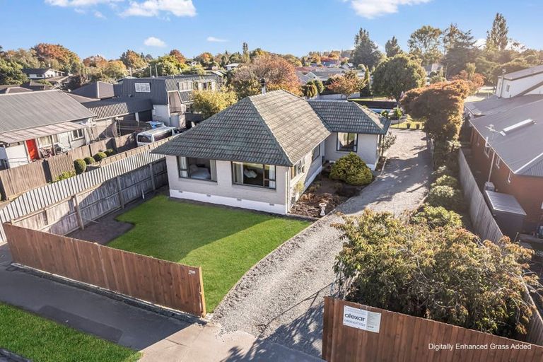 Photo of property in 409 Main Road North, Redwood, Christchurch, 8051