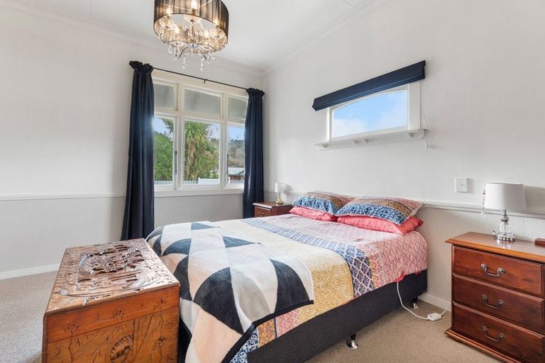 Photo of property in 11 Lewis Avenue, Aramoho, Whanganui, 4500