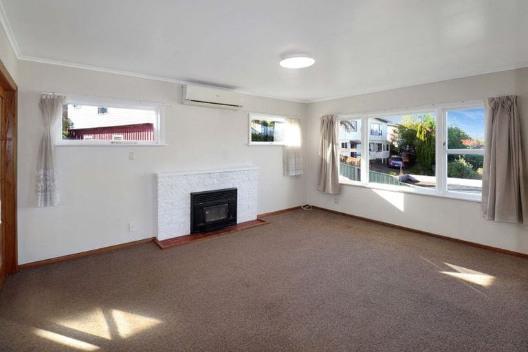 Photo of property in 18 Arapiko Street, Johnsonville, Wellington, 6037