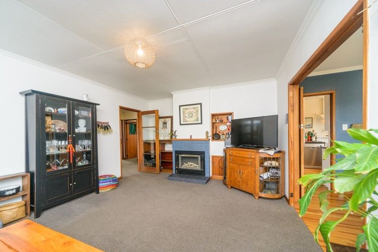 Photo of property in 12 Monckton Street, Feilding, 4702