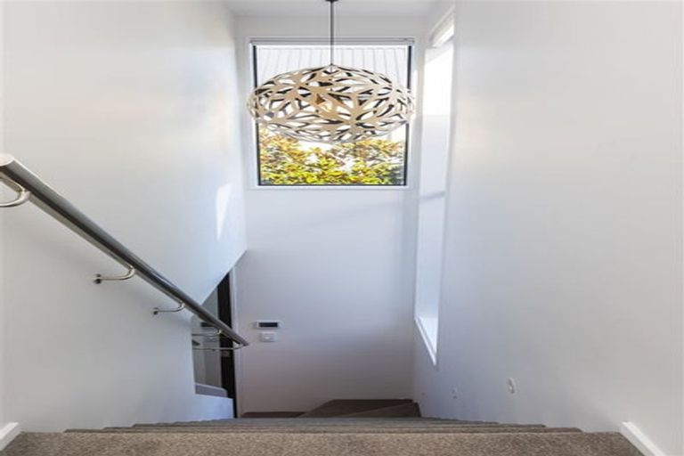 Photo of property in 32 Devonport Lane, St Albans, Christchurch, 8014