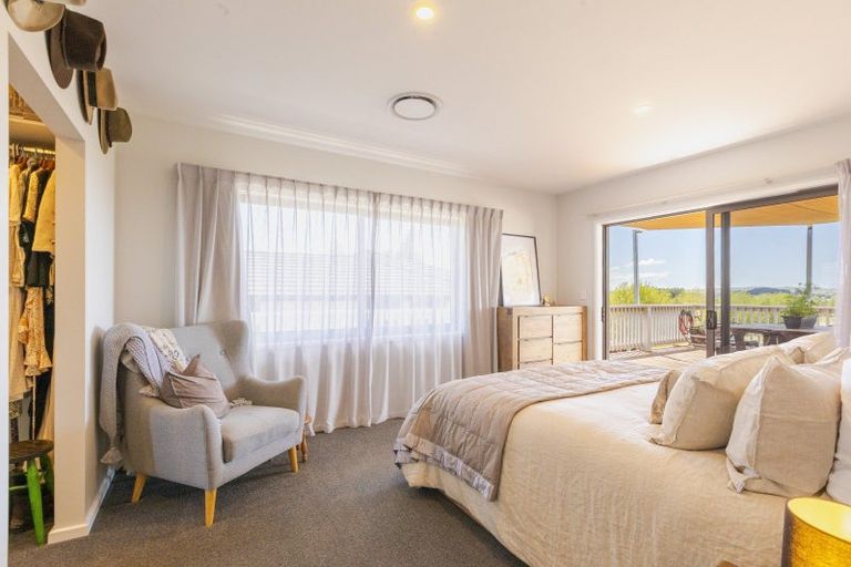 Photo of property in 205 Porangahau Road, Waipukurau, 4200