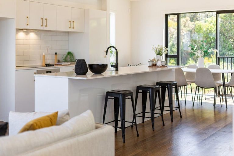 Photo of property in 5 Stockden Place, Karori, Wellington, 6012