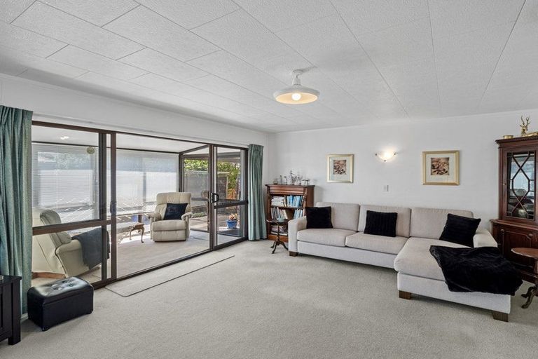 Photo of property in 42b Hatton Road, Orewa, 0931