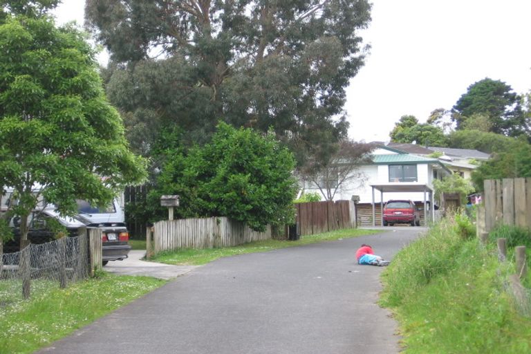 Photo of property in 2/38 Maywood Crescent, Glen Eden, Auckland, 0602