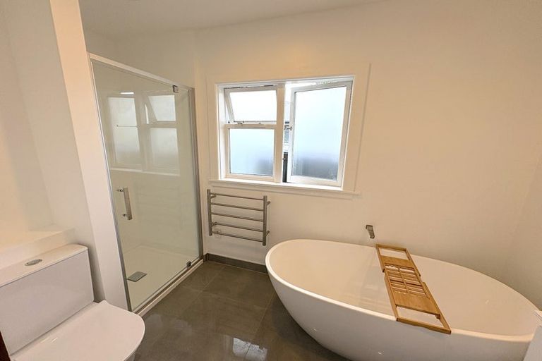 Photo of property in 148 Wairakei Road, Bryndwr, Christchurch, 8053