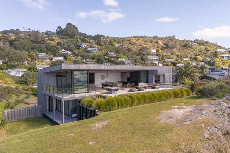 Photo of property in 4 Margaret Place, Hahei, Whitianga, 3591