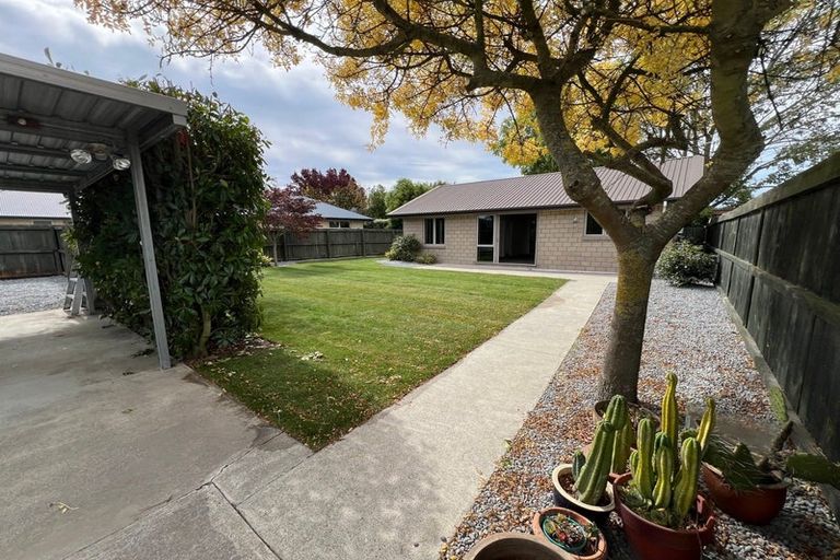 Photo of property in 17 Mahy Place, Rolleston, 7614