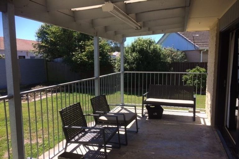 Photo of property in 7a Ruakaka Street, Hornby, Christchurch, 8042