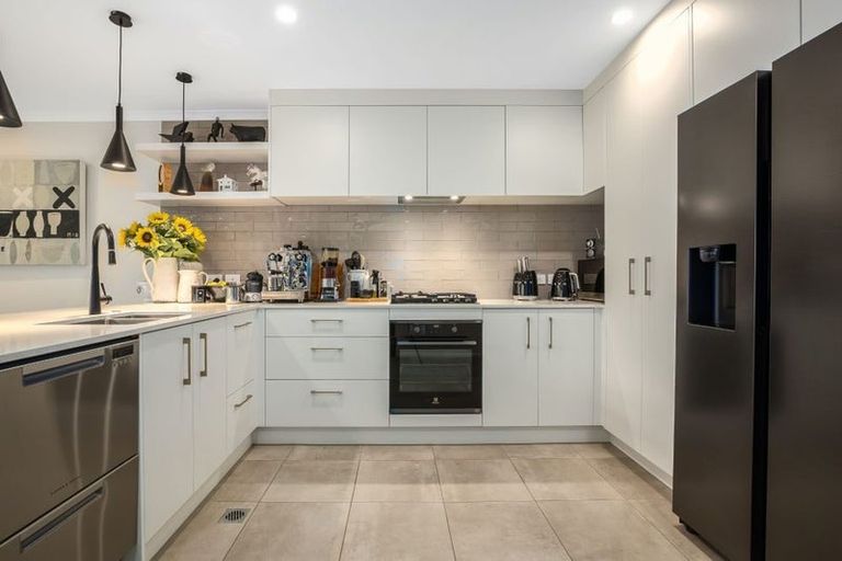 Photo of property in 5a Breakwater Way, Whitby, Porirua, 5024