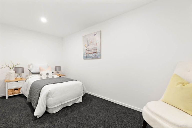 Photo of property in 49g Lancaster Road, Beach Haven, Auckland, 0626