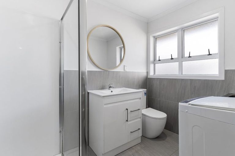 Photo of property in 20b Adams Road, Manurewa, Auckland, 2102