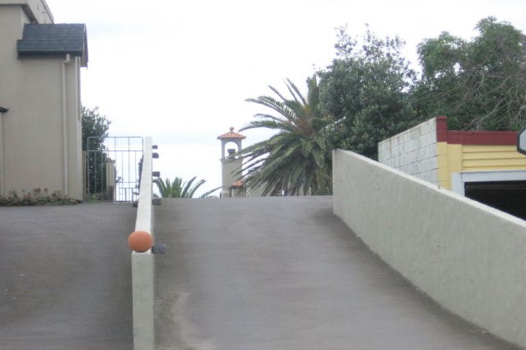 Photo of property in 63 Oceanbeach Road, Mount Maunganui, 3116