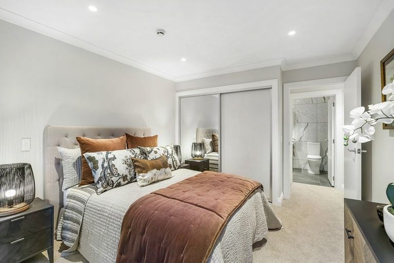 Photo of property in 98b/30 Ambassador Glade, Orewa, 0931