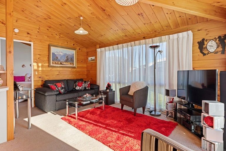 Photo of property in Puriri Village, 8/3 Puriri Street, Mount Maunganui, 3116