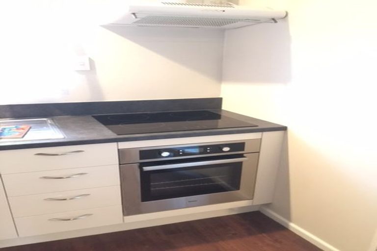 Photo of property in 2/26 Picton Avenue, Riccarton, Christchurch, 8011