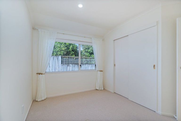 Photo of property in 12 Kenneth Avenue, Whitianga, 3510