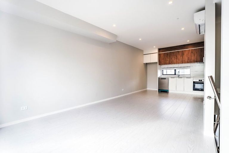 Photo of property in 14/17 Parker Avenue, New Lynn, Auckland, 0600