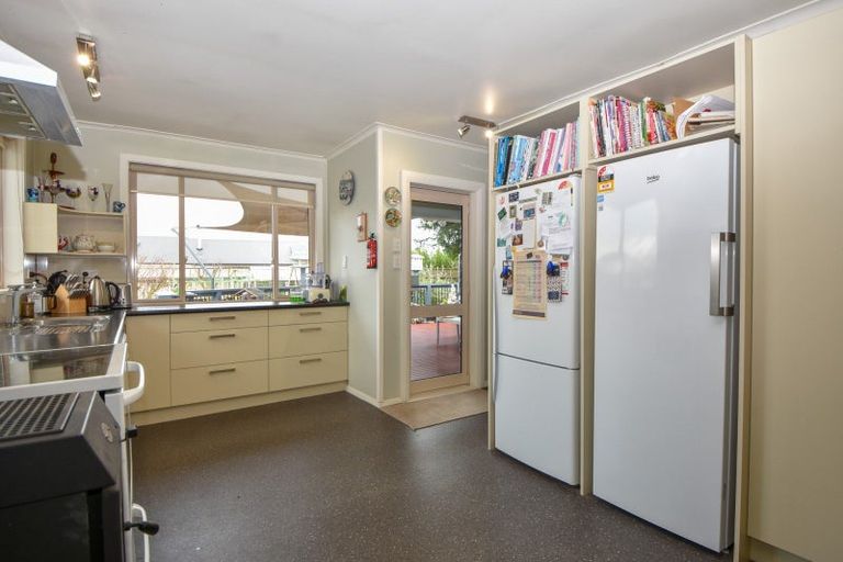 Photo of property in 240 High Street North, Carterton, 5713