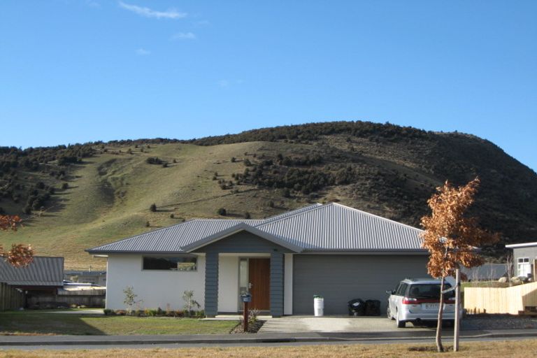 Photo of property in 70 Mount Iron Drive, Wanaka, 9305