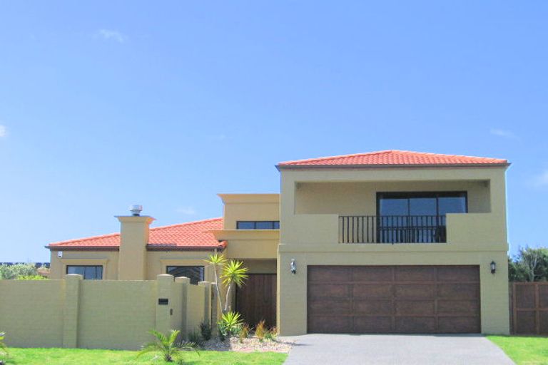 Photo of property in 37 Palm Springs Boulevard, Papamoa Beach, Papamoa, 3118