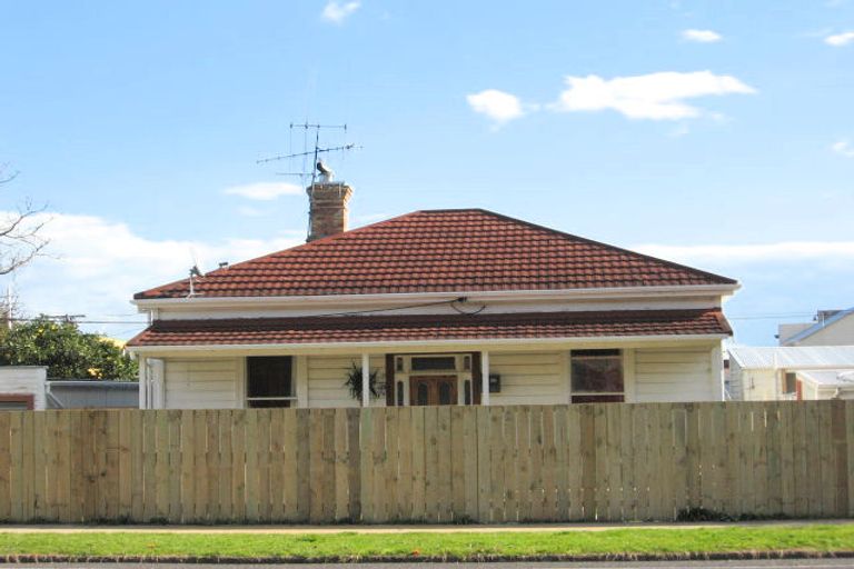 Photo of property in 719 Mackay Street, Thames, 3500