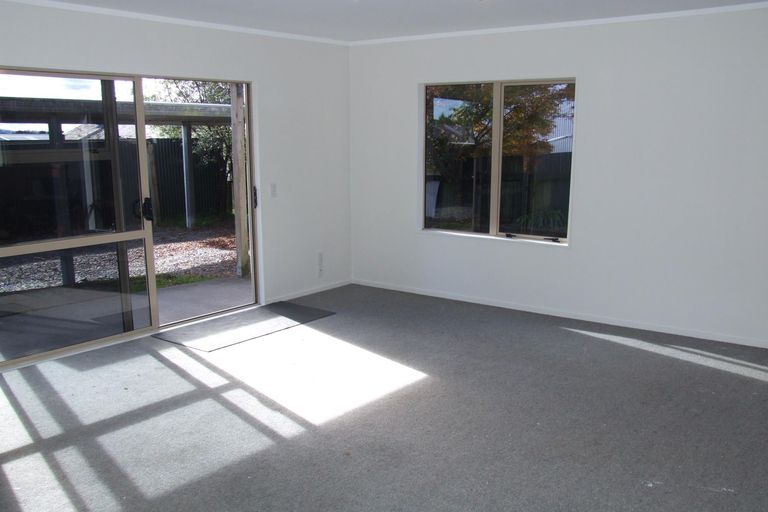 Photo of property in 2/59 Rotokawa Street, Taupo, 3330