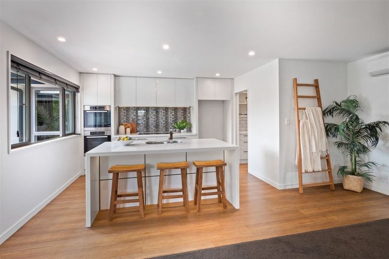 Photo of property in 3 Leonie Lane, West Melton, 7618