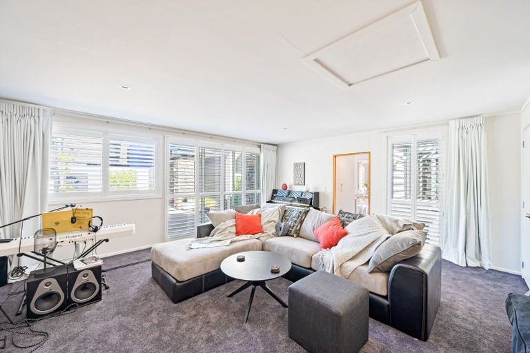 Photo of property in 32 Lismore Street, Wanaka, 9305