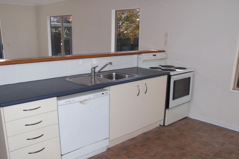 Photo of property in 2/59 Rotokawa Street, Taupo, 3330