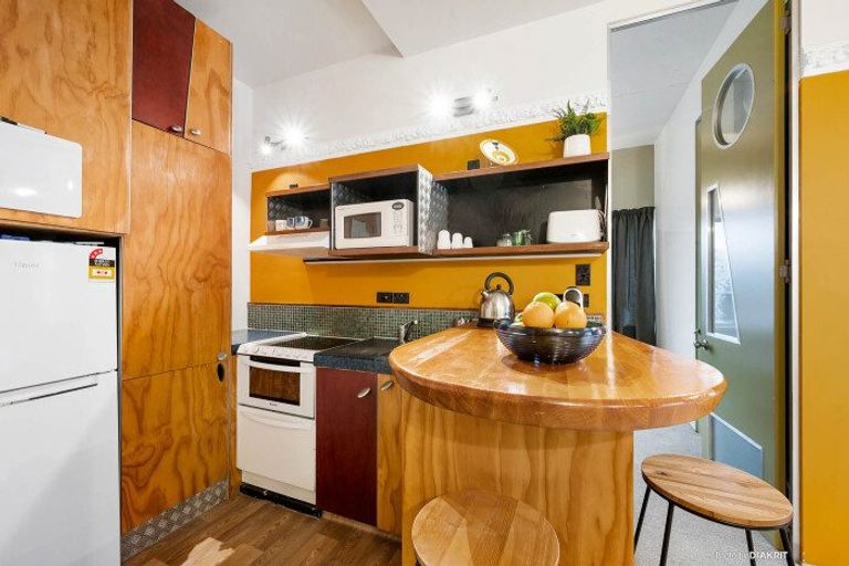 Photo of property in Qba Apartments, 2u/51 Webb Street, Mount Cook, Wellington, 6011