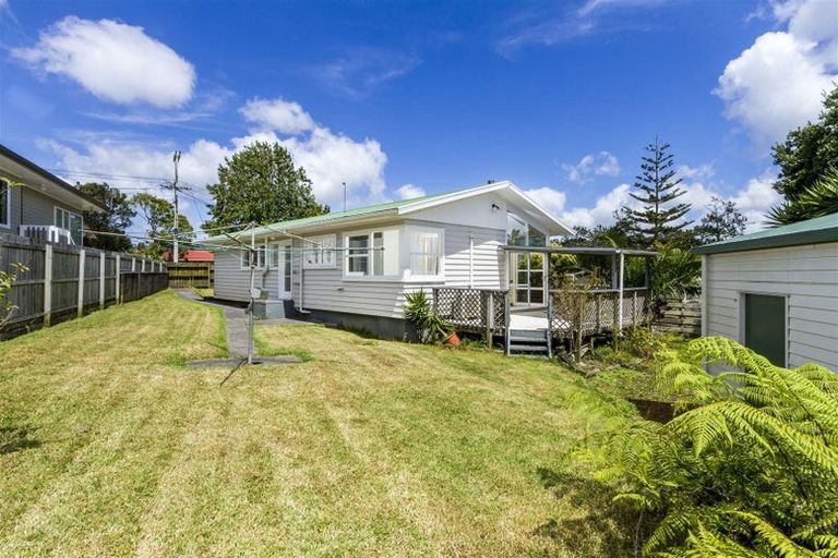 Photo of property in 29 Saffron Street, Birkdale, Auckland, 0626