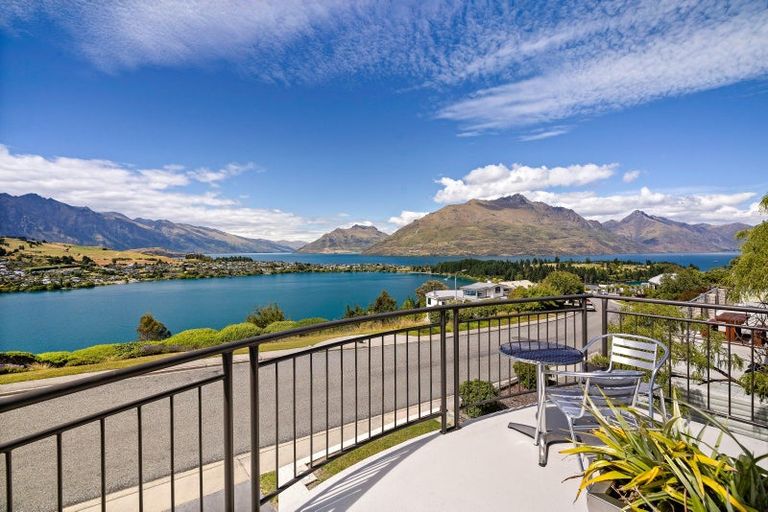 Photo of property in 108 Panorama Terrace, Queenstown, 9300