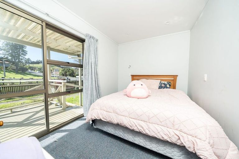 Photo of property in 79 Valley Road, Hikurangi, 0114
