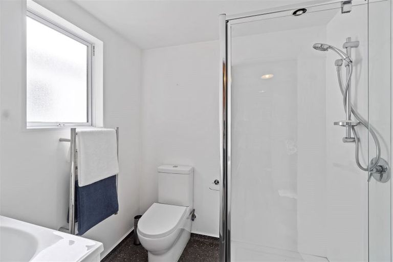 Photo of property in 15 Taramea Place, Addington, Christchurch, 8024