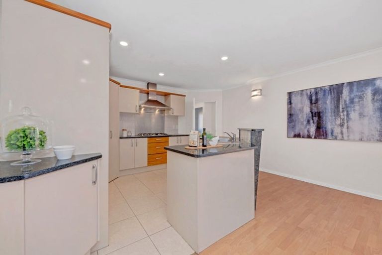 Photo of property in 7 Duntrune Road, Flat Bush, Auckland, 2016